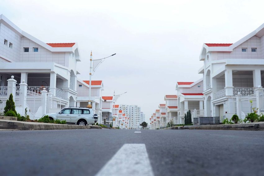 FHA loan income limits: Are there any?